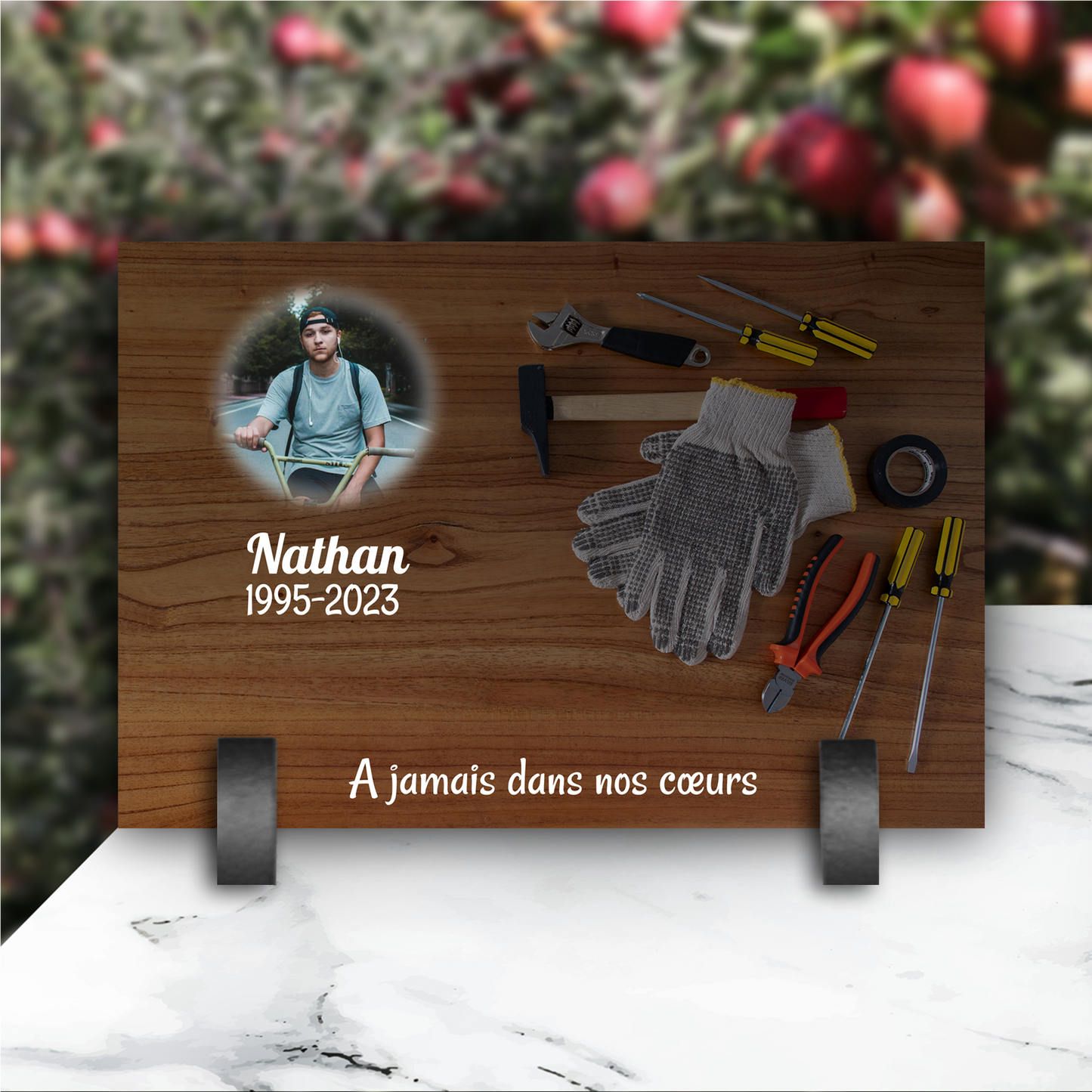 Plaque Funéraire Bricoleur