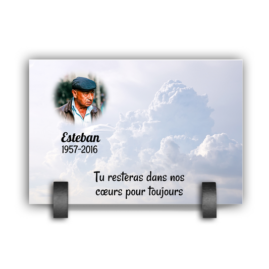 Plaque Funéraire Fond Nuageux